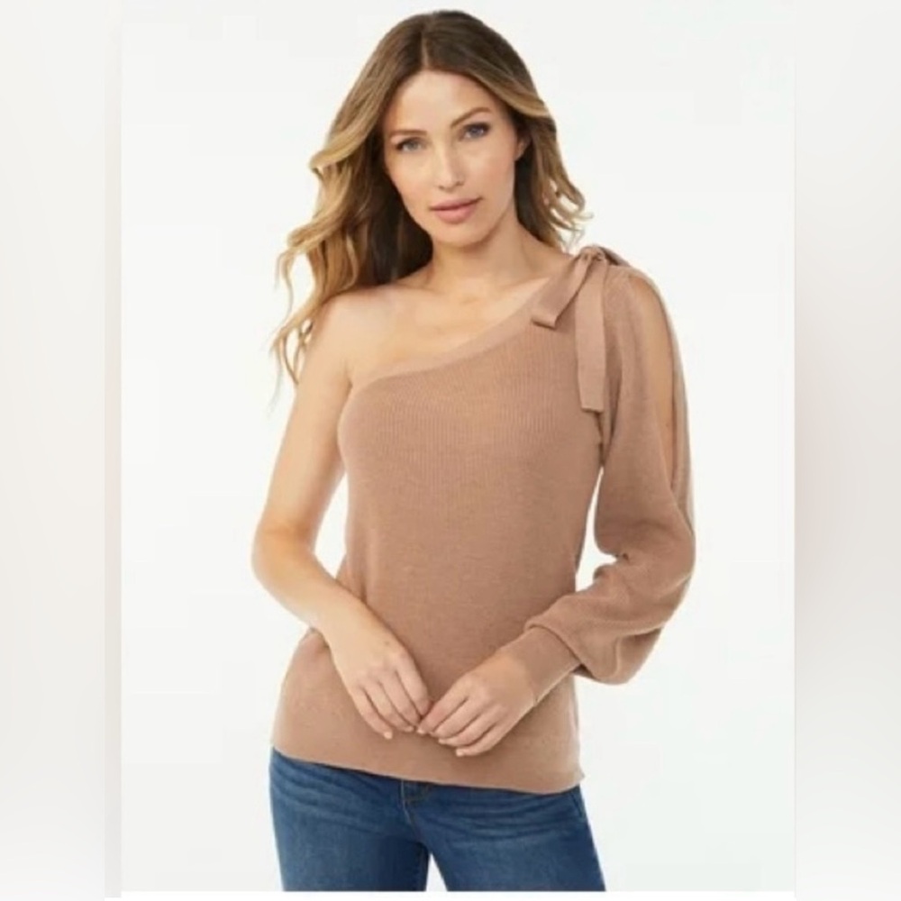 ❤️  One-Shoulder Tan Sweater | Sofia Vergara | Size M